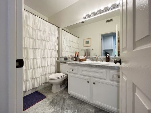 82 Gingerwood, Irvine CA  92603-0114 exterior