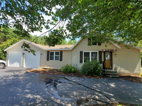 95 Lincoln Rd, Enfield, ME 04493-4258