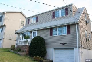 100 Huber St, Secaucus NJ  07094-4222 exterior