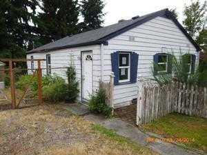 6232 Berkshire Dr, Everett, WA 98203-3853
