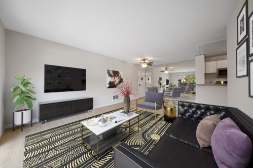 103 Piccadilly Pl, San Bruno, CA 94066-2167