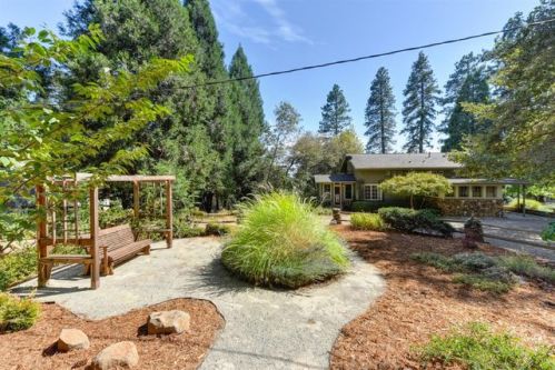 3000 Braeburn Ln, Swansboro Country, CA 95667-6124