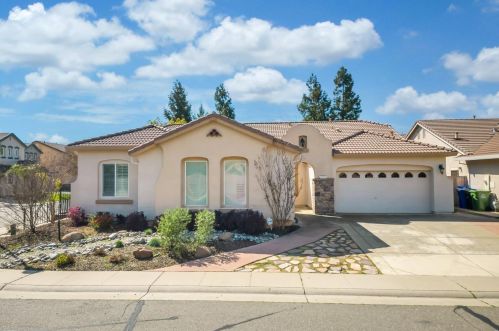 9671 Early Light Way, Elk Grove, CA 95624-4806