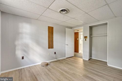 7301 Lackawanna Dr, Springfield VA  22150-4418 exterior