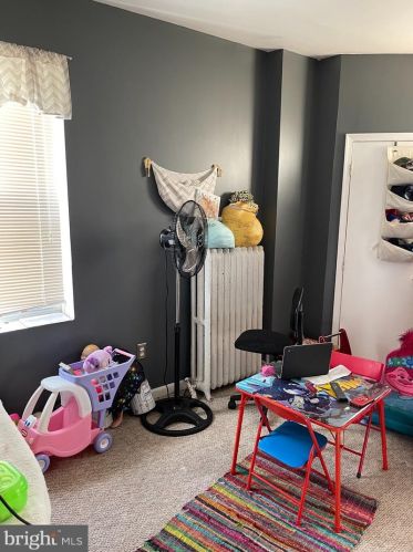 5820 Carpenter St, Philadelphia PA 19143-3010 exterior