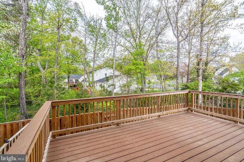 7892 Carbondale Way, Springfield VA  22153 exterior