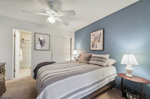 145 Nottingham Sq, Hackettstown NJ  07840-4236 exterior