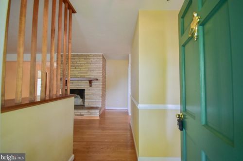 4165 Hedgesville Rd, Hedgesville, WV 25427-5955