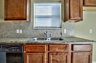 815 College St, Princeton TX  75407-6734 exterior