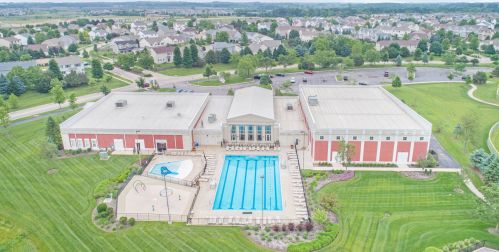 1088 Birchwood Dr, Pingree Grove IL  60140-9107 exterior