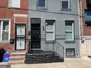 2131 Manton St, Philadelphia, PA 19146-4312