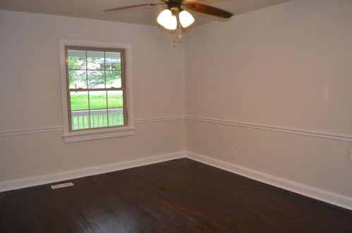 686 Peachtree Rd, Jefferson GA  30549-1558 exterior