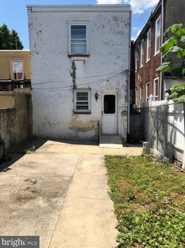 2917 D St, Philadelphia PA  19134-2925 exterior