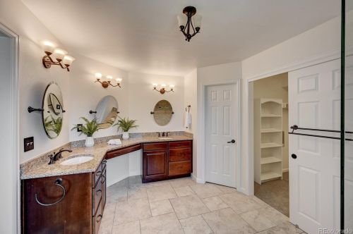 5756 Danube Cir, Aurora CO 80015-5148 exterior