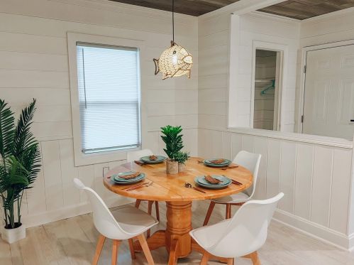 1137 Carter Ave, Mount Pleasant, SC 29464-3301