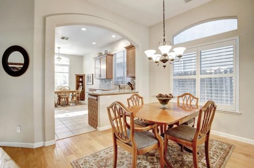 8984 Sierra Nevada Way, Elk Grove, CA 95624-3706