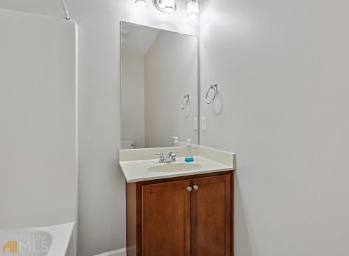 131 Bowen Cir, Atlanta GA  30315-2608 exterior