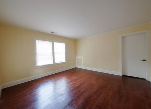 944 Burns Dr, Atlanta GA  30310-4632 exterior