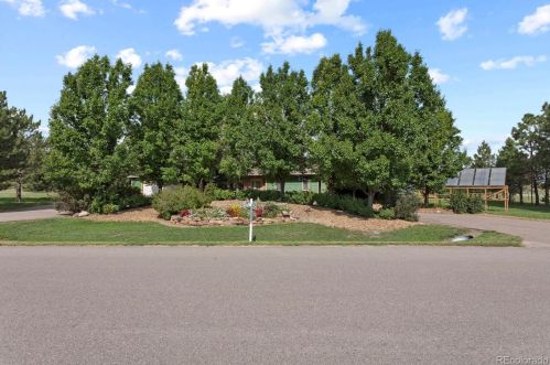 5929 King Ct, Parker, CO 80134-7528