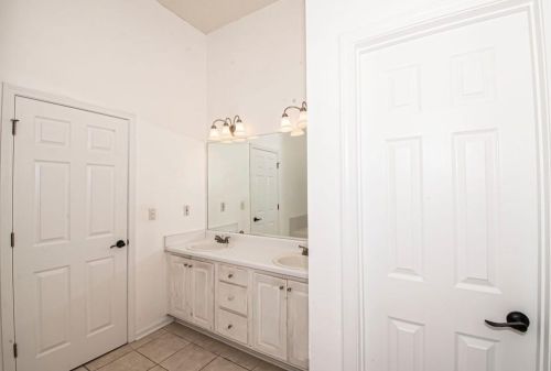 160 Parkside Dr, Stockbridge GA  30281-6902 exterior
