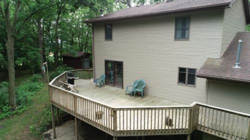 729 Marsh Rd, Oregon, IL 61061-9655