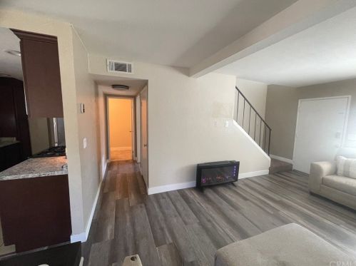 1003 Clark St, Riverside CA  92501-1453 exterior