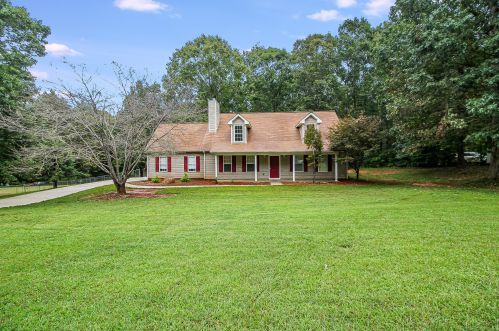 144 Worthy Dr, Mcdonough, GA 30252-6239