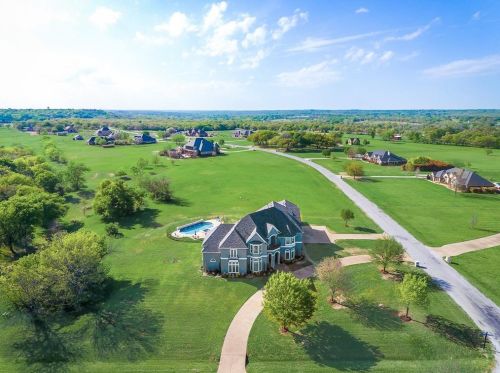 117 King Ranch Ct, Fort Worth TX  76108-9593 exterior