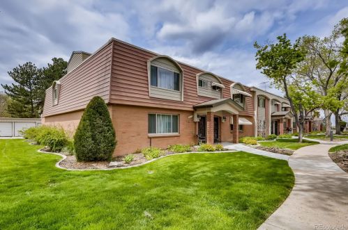 9179 Center Ave, Denver, CO 80247-1401