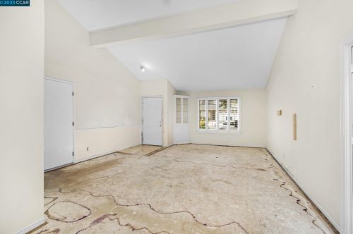 21 Palamos Ct, San Ramon, CA 94583-2140