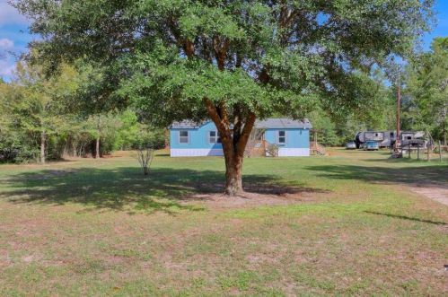 16447 Weaver Ln, Conroe TX  77303-4221 exterior