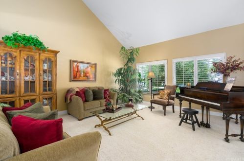 8198 Woodsboro Ave, Anaheim CA  92807-2519 exterior