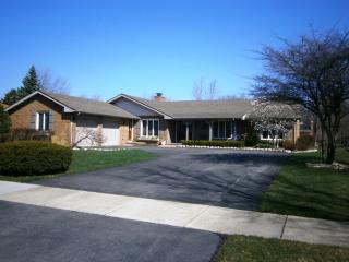 3019 Harolds Cres, Homewood, IL 60422-2009