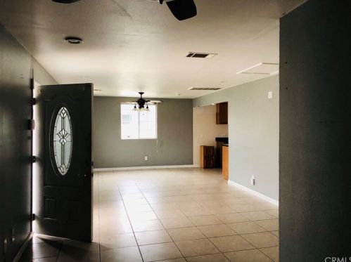 836 Zeyn St, Anaheim CA  92805-1841 exterior