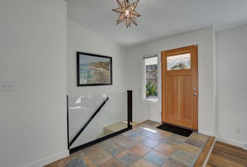 302 Cimarron Rd, Saint Paul MN  55124-9751 exterior