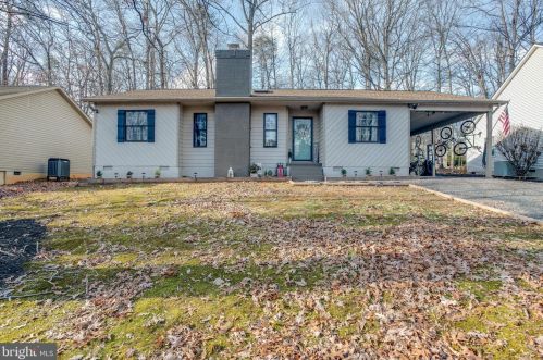 606 Mt Pleasant Dr, Locust Grove VA  22508-5112 exterior