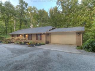 1421 Loudon Heights Rd, Charleston, WV 25314-1951