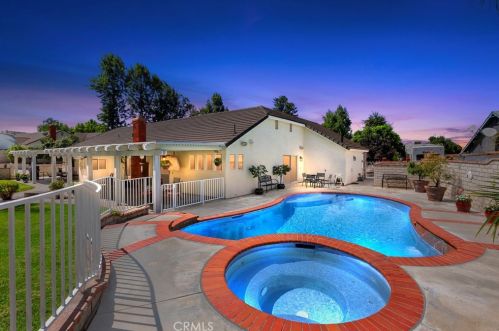 17412 Kaison Cir, Riverside, CA 92508-9589