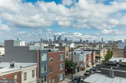 2033 4 St, Philadelphia PA 19122-1509 exterior