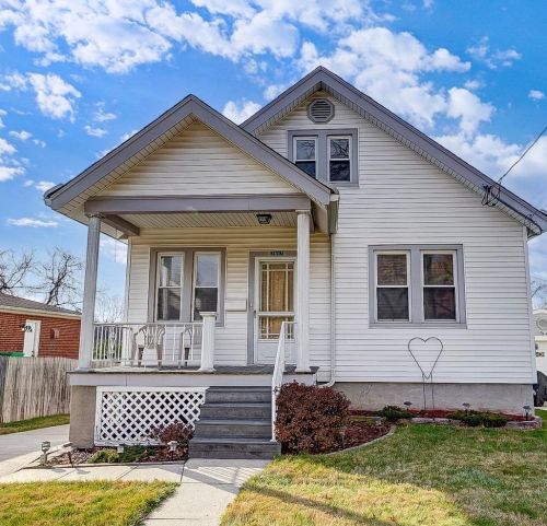 3667 Frondorf Ave, Cincinnati, OH 45211-4418