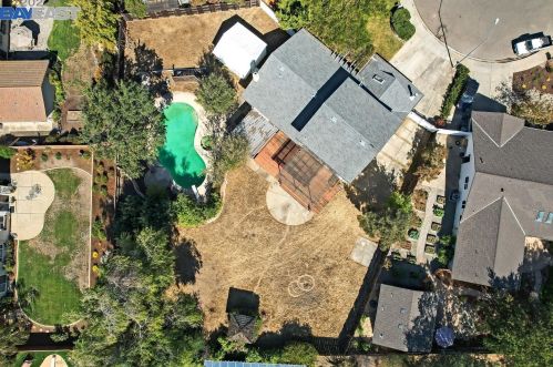 2679 Klamath Ct, Livermore, CA 94550-6632