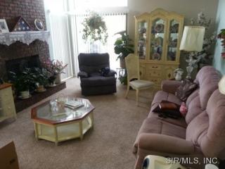 881 Lester Ave, Collinsville, IL 62234-4153