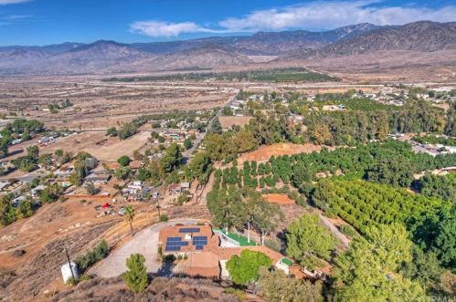 1100 Garnet Ave, Mountain Home Village CA  92359-9726 exterior