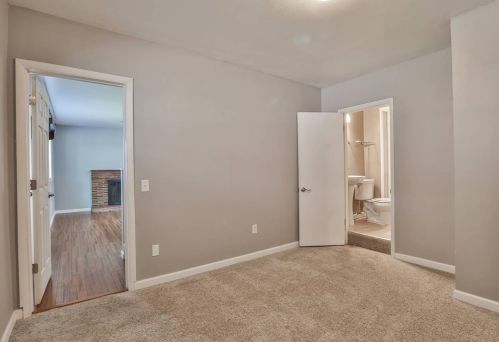 5000 Hagewa Dr, Cincinnati OH 45242-6231 exterior