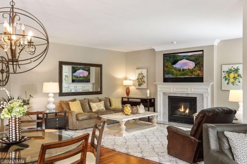 3528 Crestmoor Dr, Saint Paul MN  55125-5028 exterior