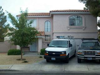 975 Flapjack Dr, Henderson, NV 89014-3007