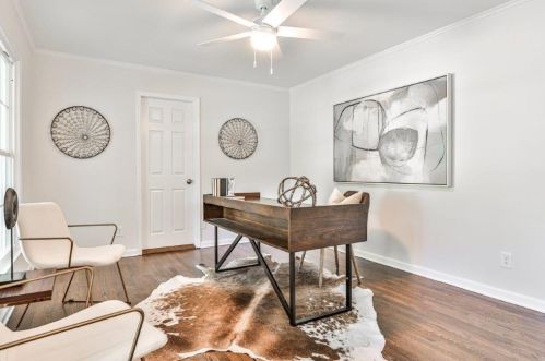 3911 Edenton Ct, Atlanta GA  30319-1883 exterior