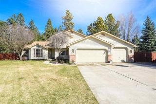 15804 Chronicle Ct, Green Bluff, WA 99021-9019