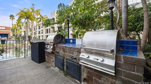 11630 Warner Ave, Santa Ana CA  92708-2549 exterior