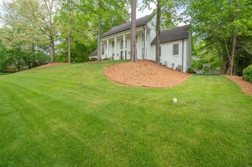 410 Glenmont Ct, Atlanta GA  30350-1067 exterior